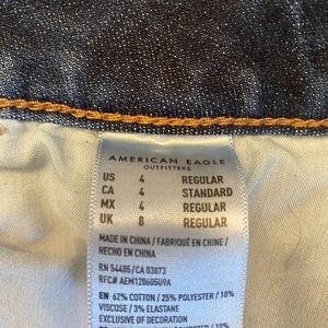 American Eagle Hi-Rise Jegging